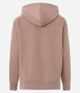 Buzo deportivo oversized con capucha, confeccionado en mezcla de algodón y poliéster. Presenta bolsillo frontal tipo canguro, mangas con recortes en los hombros y puños y ruedo con terminación en rib.