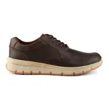 Zapato casual Hi-Tec Fergus color marrón oscuro, con cordones y suela gruesa color beige.