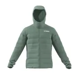 Campera inflable Adidas Terrex color verde, con capucha, cierre frontal y logo de la marca en el pecho.