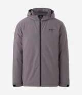 Campera deportiva con capucha, cierre frontal por cremallera y mangas largas con ajuste de velcro en los puños. Presenta estampa lettering pequeña en el pecho y bolsillos laterales. Confeccionada en tejido técnico de poliéster con forro de poliamida.