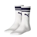 Pack de dos pares de medias deportivas Puma de caña media, color blanco con franjas horizontales oscuras en el puño y logo de la marca bordado en el lateral.