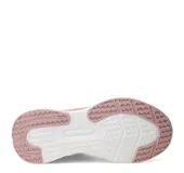 Championes deportivos Umbro modelo Vega, color rosado, con capellada de tejido técnico transpirable, cierre de cordones y suela con amortiguación.