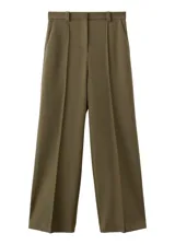 Pantalón de vestir verde militar, de corte recto y tiro alto, con bolsillos laterales y raya central marcada.