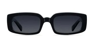 Lentes de sol cuadrados negros con protección UV 400. Lentes polarizados japoneses con tratamiento antirayaduras y film hidrofóbico.
