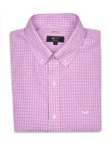 Camisa de manga larga RKF modelo Wf Pb, confeccionada en 100% algodón. Presenta un diseño a cuadros en tonos rojo y blanco, cuello americano con botones, cierre frontal con botones blancos y un bolsillo en el pecho con el logo bordado.