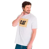 Remera blanca de algodón con logo de Caterpillar (CAT) estampado en el pecho, con letras negras y fondo a rayas diagonales amarillas.