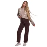 Cardigan corto de punto color beige con diseño floral bordado en color crema a ambos lados del cierre frontal. Posee cuello redondo, cierre con botones y mangas largas con puños acanalados.