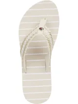 Ojotas de playa Tommy Hilfiger color beige con tiras trenzadas en los colores distintivos de la marca y logo en la tira. La suela tiene un estampado de rayas verticales finas.