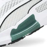 Championes Puma PWR Frame TR, color blanco con detalles en negro y verde. Zapatillas de entrenamiento con capellada de malla transpirable, entresuela con tecnología PWRFrame y suela de goma para mayor tracción.