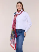 Pashmina rectangular de satén con acabado brillante y caída fluida, con un diseño de estampa gráfica multicolor en toda la superficie y terminaciones con dobladillo fino.