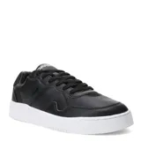 Championes urbanos Topper modelo Terre, color negro con suela de plataforma blanca. Presentan diseño de corte bajo con cordones al tono y logo de la marca en la lengüeta y lateral.