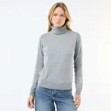 Sweater de punto fino en color gris, con cuello alto y mangas largas. Presenta puños y ruedo acanalados para un ajuste cómodo.