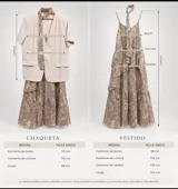 Conjunto compuesto por un vestido largo sin mangas de estampado paisley con volados en capas y un pañuelito a tono, acompañado por una chaqueta beige de manga corta con solapas, botón frontal y bolsillos.