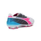 Championes de fútbol Diadora Brasil Elite Veloce, con diseño multicolor en blanco, fucsia, negro y celeste, con tapones moldeados.