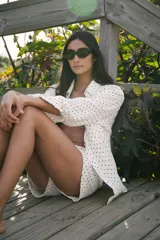 Short de muselina de algodón color blanco con lunares negros.