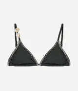 Top de bikini verde militar de corte triangular y diseño cortina, con pespuntes blancos en contraste y detalle de piedras decorativas en los breteles.