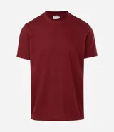 Remera de media malla verde militar con cuello redondo y mangas cortas, de corte clásico.