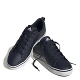 Championes urbanos Adidas modelo VS Pace 2.0, color azul marino con suela blanca y detalles de costuras. Confeccionados en cuero sintético, presentan el logo de la marca en la lengüeta y cierre mediante cordones.