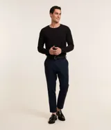 Remera de manga larga Marfinno para hombre, de corte regular y color negro, confeccionada en tejido waffle texturizado de algodón y poliéster, con cuello redondo y diseño liso.