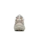 Championes de senderismo Merrell modelo Speed Strike 2, color beige con detalles en tonos tierra. Presentan una estructura combinada de malla transpirable y refuerzos sintéticos, con suela de goma de alta tracción y entresuela de espuma EVA para mayor amortiguación.