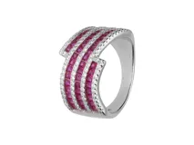 Anillo de plata 925 con circonias blancas y fucsia.