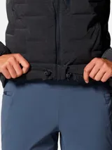 Campera técnica de plumón Mountain Hardwear, modelo Stretchdown, en color negro. Presenta un diseño acolchado con tecnología de tejido elástico, cierre frontal de dos vías, bolsillo en el pecho y bolsillos laterales con cremallera.
