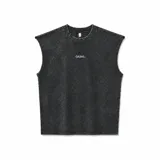 Musculosa de algodón premium con lavado a la piedra, color negro, diseño oversize y detalle bordado en el pecho.