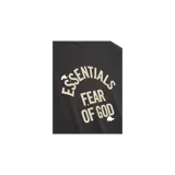 Remera oversize gris oscura de manga corta con cuello redondo y estampa frontal en color blanco con las inscripciones "Essentials" y "Fear of God".