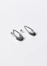 Aros de plata 925 con forma de gota calada.