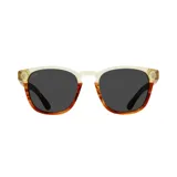 Lentes de sol con montura bicolor, parte superior color crema y parte inferior con estampado carey. Patillas negras con logo Indie grabado.