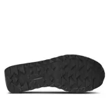 Championes Saucony Jazz Original plateados con detalles en gris y negro.