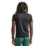 Remera negra de manga corta con logo de la marca estampado en el pecho.