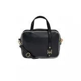 Bolso tipo maletín Adidas Airliner, color negro con ribetes blancos. Presenta doble asa de mano, correa ajustable extraíble, cierre principal con cremallera y detalle de logo metálico dorado en el frente.