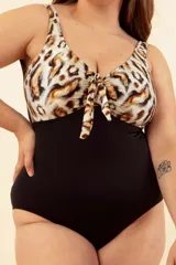 Malla entera negra con parte superior estampada con diseño animal print y nudo en el escote.