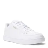 Championes Puma Caven 2.0, color blanco, de estilo urbano inspirado en el baloncesto. Presentan una silueta de corte bajo con capellada de cuero sintético, perforaciones en la puntera y la icónica banda Formstrip de Puma en los laterales.