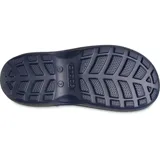 Botas de lluvia Crocs negras con asas grandes para facilitar su colocación y extracción. Presentan el logo de Crocs en la parte superior y detalles reflectantes en el talón.