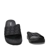 Chancletas negras Tiffosi modelo Cruz con tira ancha texturizada y patrón en relieve. Plantilla contorneada y suela gruesa para mayor comodidad.