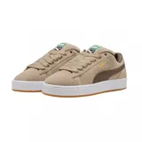 Championes Puma modelo Suede XL, color azul vibrante con detalles en blanco. Presentan un diseño clásico de gamuza con cordones anchos, suela de goma texturizada y el logo de la marca en dorado en el lateral.