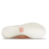 Zapatillas Reef color salmón, de tela con cordones y suela color beige.