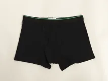 Boxer blanco de algodón con cintura elástica con logo de la marca.