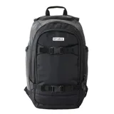 Mochila Rip Curl Posse de 33 litros, color negro, con múltiples compartimentos, cierres y correas ajustables con hebilla en el frente.