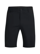 Short Under Armour de golf modelo UA Drive, color negro, de corte recto y frente plano. Confeccionado con tejido elástico con tecnología UA Storm que repele el agua, cintura elástica con agarre interno y cuatro bolsillos.