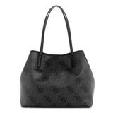 Cartera tipo tote Guess modelo Victtoria, color negro con estampado de logo monograma y franja central vertical. Cuenta con doble asa de hombro y placa metálica triangular con logo en el frente.