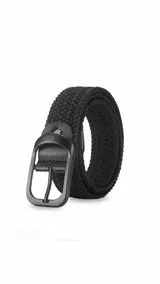 Cinto unisex de diseño trenzado y elástico, en color negro, con hebilla rectangular metálica y detalles en cuero sintético.