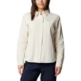 Camisa de senderismo Columbia Silver Ridge 3.0, color beige, de manga larga con sistema para enrollar, cuello clásico, cierre frontal con botones y bolsillos en el pecho.