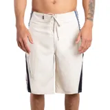 Short de baño Oneill Superfreak Y2K de 22 pulgadas, color beige con franjas laterales en contraste, cordón ajustable en la cintura y un bolsillo lateral con cierre.