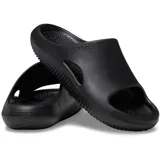 Sandalias tipo slide de una sola pieza, color verde oliva, con diseño ergonómico y contemporáneo. Presentan una abertura lateral en la parte superior y una suela gruesa con textura acanalada.