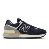 Championes urbanos New Balance modelo 574, color azul marino con detalles en gris y blanco, confeccionados en gamuza y malla, con logo "N" característico en los laterales y entresuela ENCAP.
