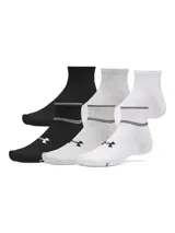 Pack de 6 pares de medias deportivas tipo quarter de la marca Under Armour, en colores negro, gris y blanco. Cuentan con soporte para el arco, talón ajustado y detalles de líneas en la caña.