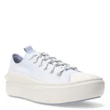 Championes Converse modelo Chuck Taylor All Star Move, con diseño de plataforma liviana y moldeada. Presentan una parte superior de lona en color celeste claro, con suela de goma con efecto moteado y cordones jaspeados. Incluyen amortiguación OrthoLite para mayor confort.
